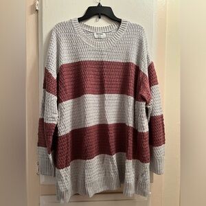 Plus size- Gray strip top